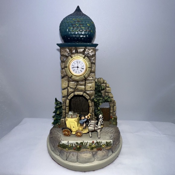 Goebel/Olszewski Other - RARE Goebel/Olszewski Mail is Here Clock Tower Vignette w/Coach 1992 931D
